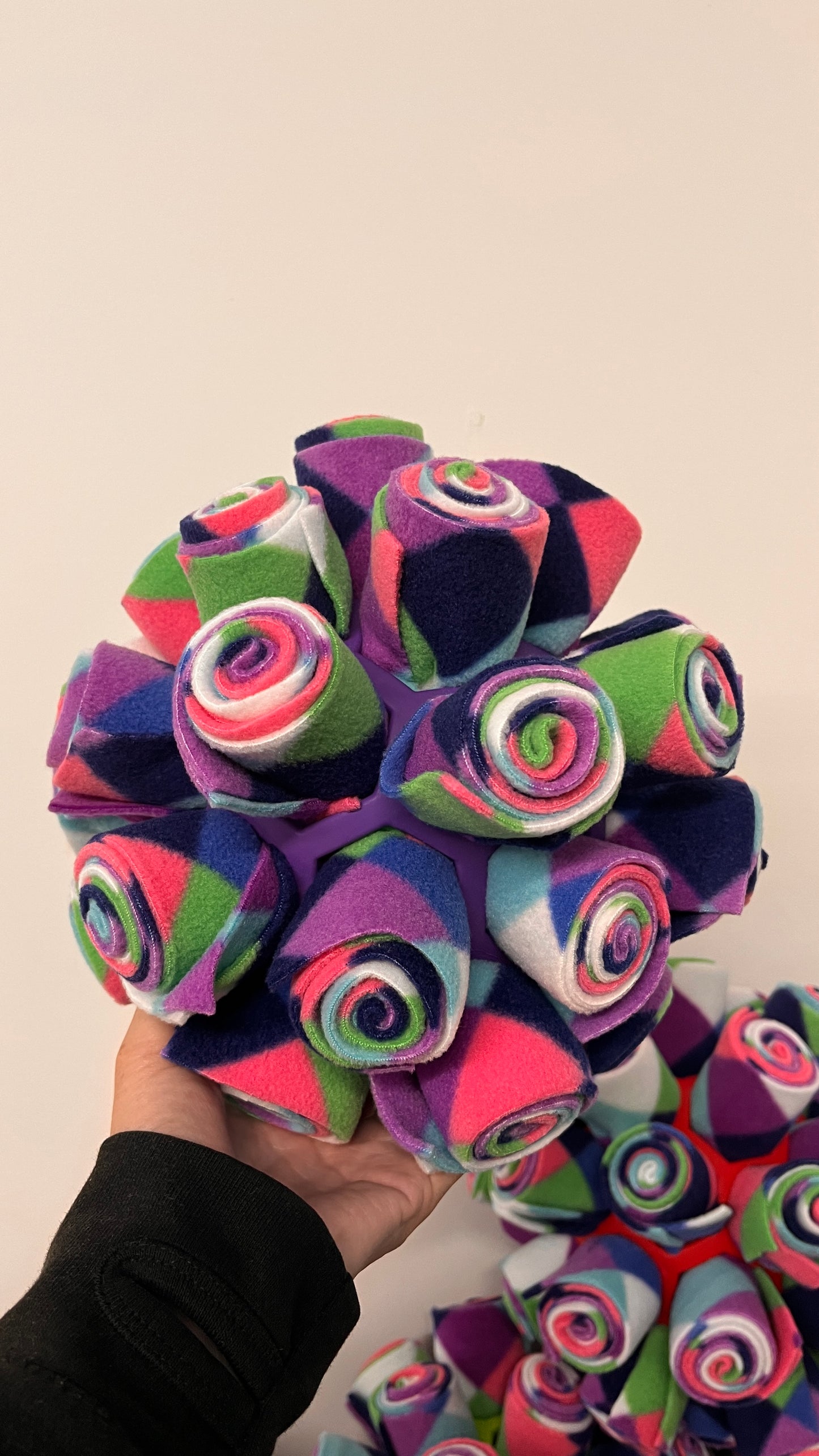 Snuffle Roller Cage